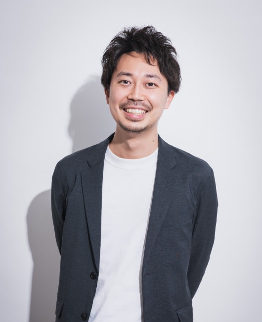 市塚 諒