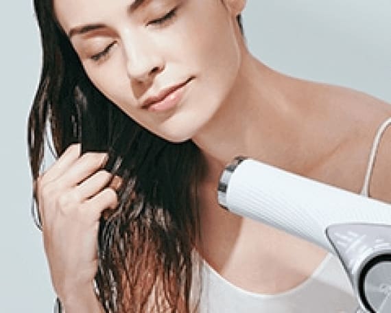 リファ ドライヤー RE-AJ02A ホワイト ヘアドライヤー 1200W MTG RE-AJ02A ReFa BEAUTECH DRYER PRO ヘアドライヤー ホワイト