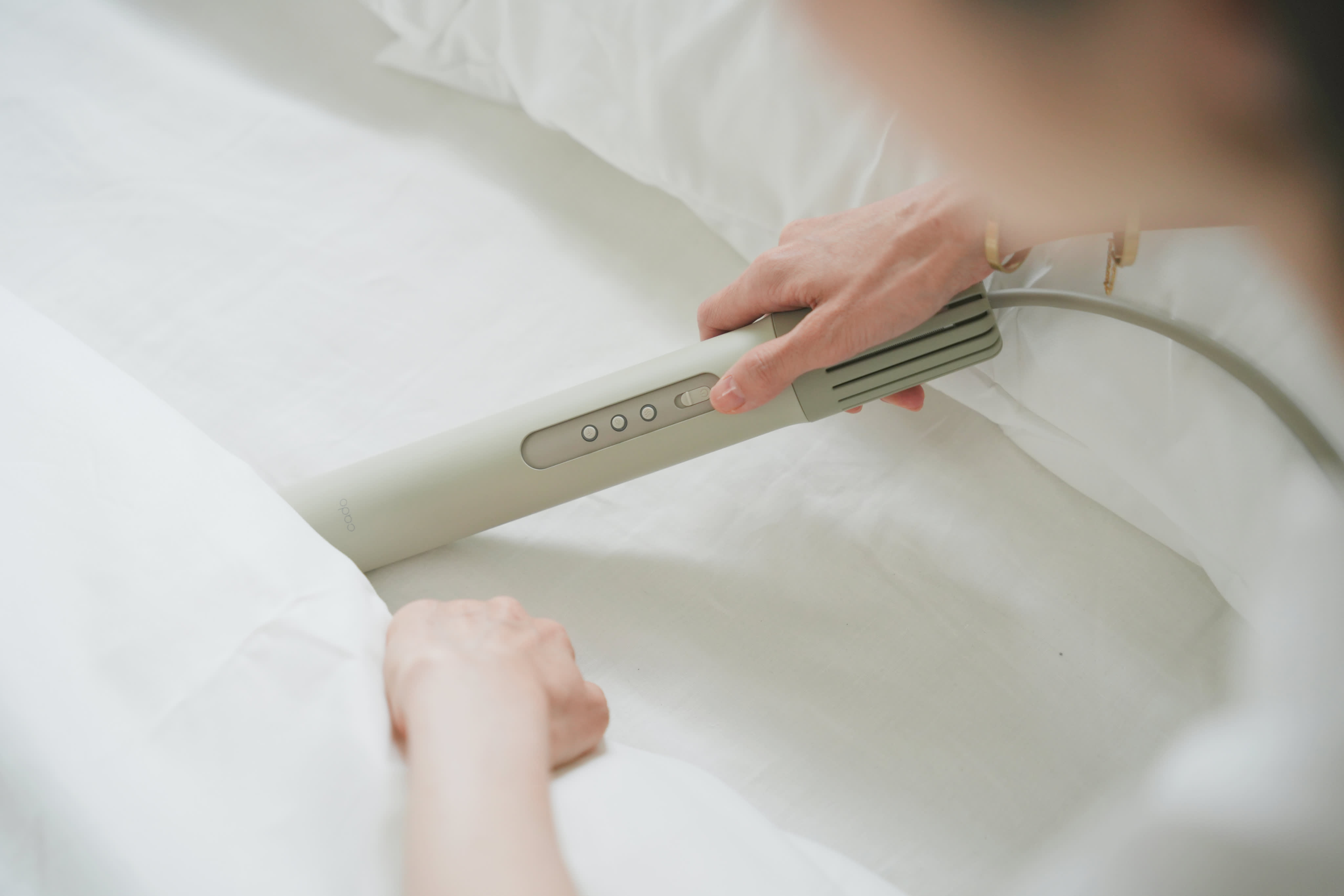 レンタル】カドー(cado)・ふとん乾燥機 FOEHN 002 ウォームグレーの