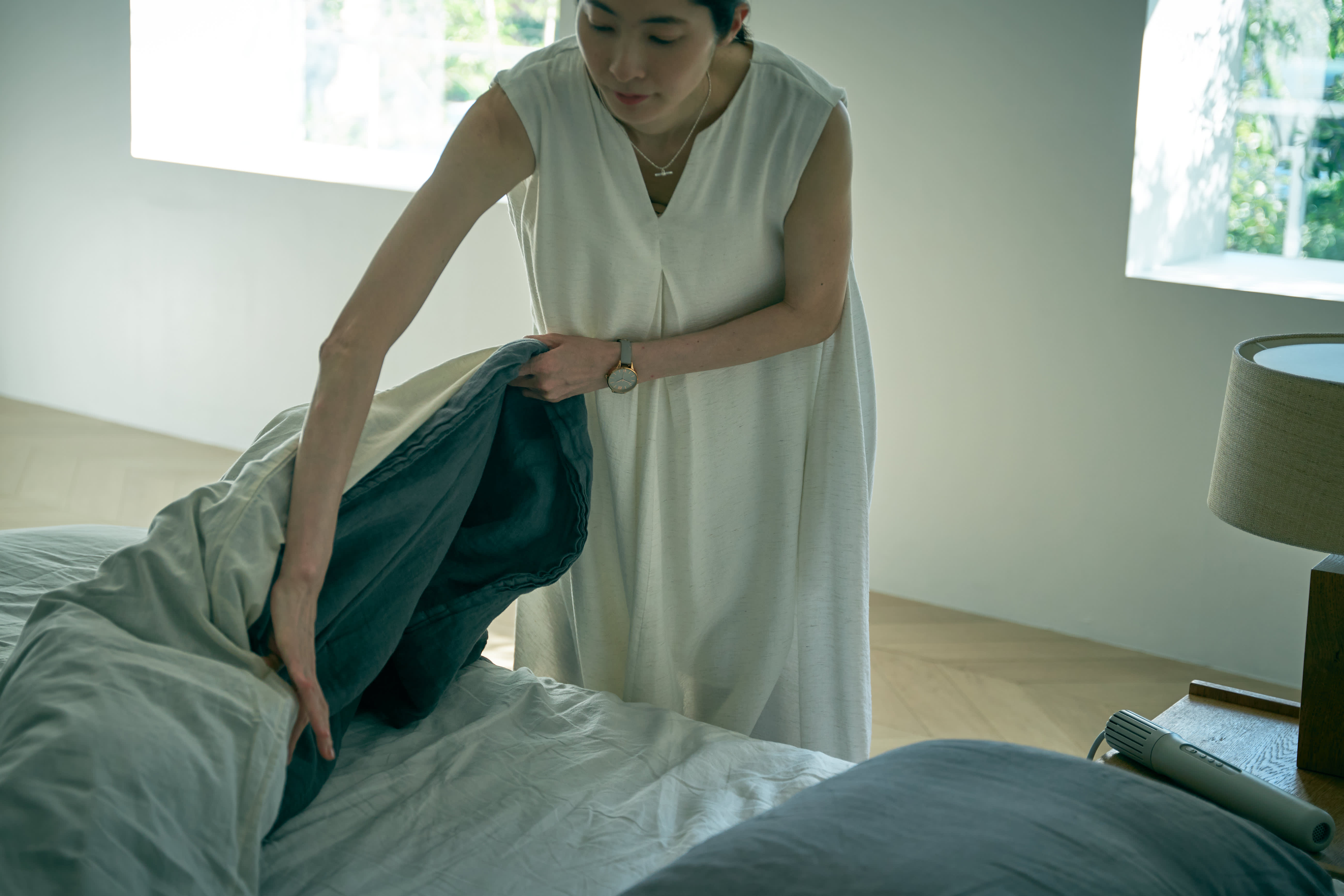 レンタル】カドー(cado)・ふとん乾燥機 FOEHN 002 ウォームグレーの