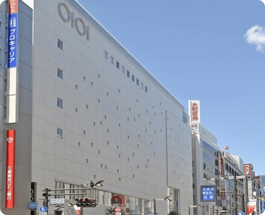 新宿マルイ本館店の外観