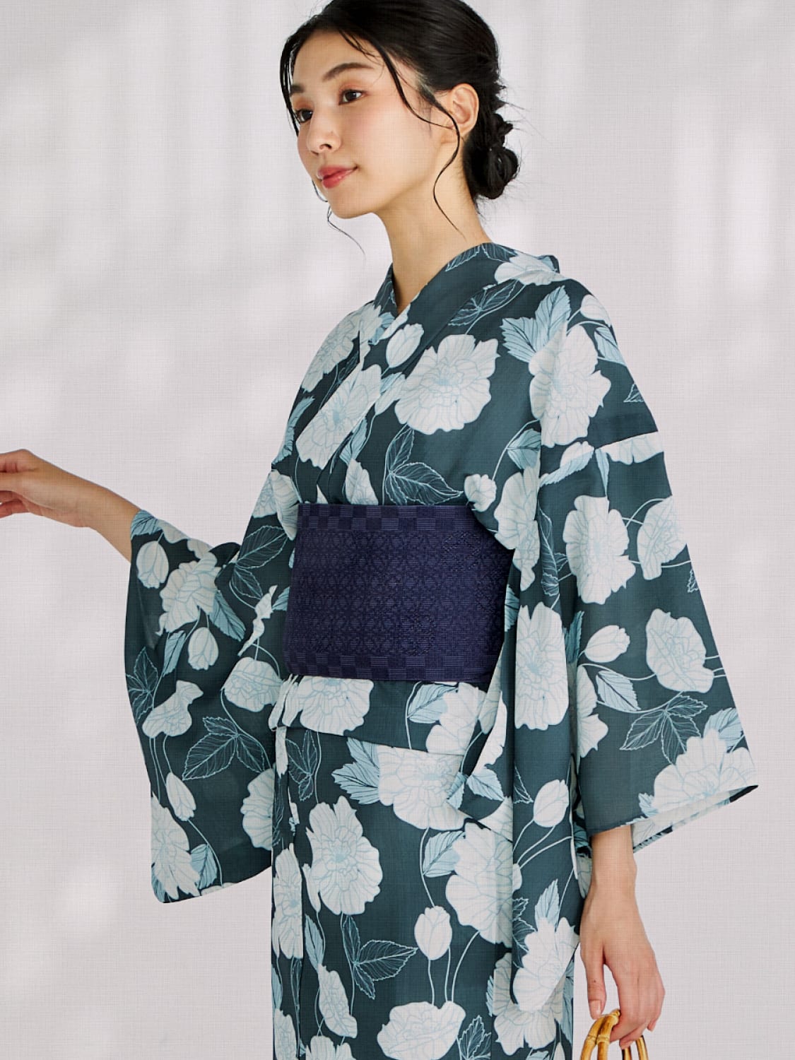 着物・浴衣をレンタルで借りて着用している母親（ママ）の写真