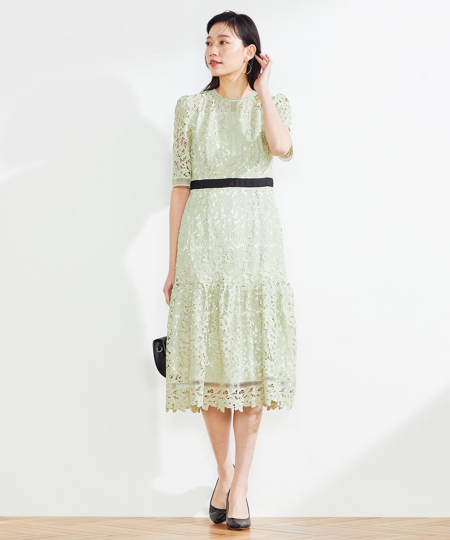 結婚式・二次会向けのCELFORD(セルフォード)のライムカラーのレンタルパーティドレスの画像