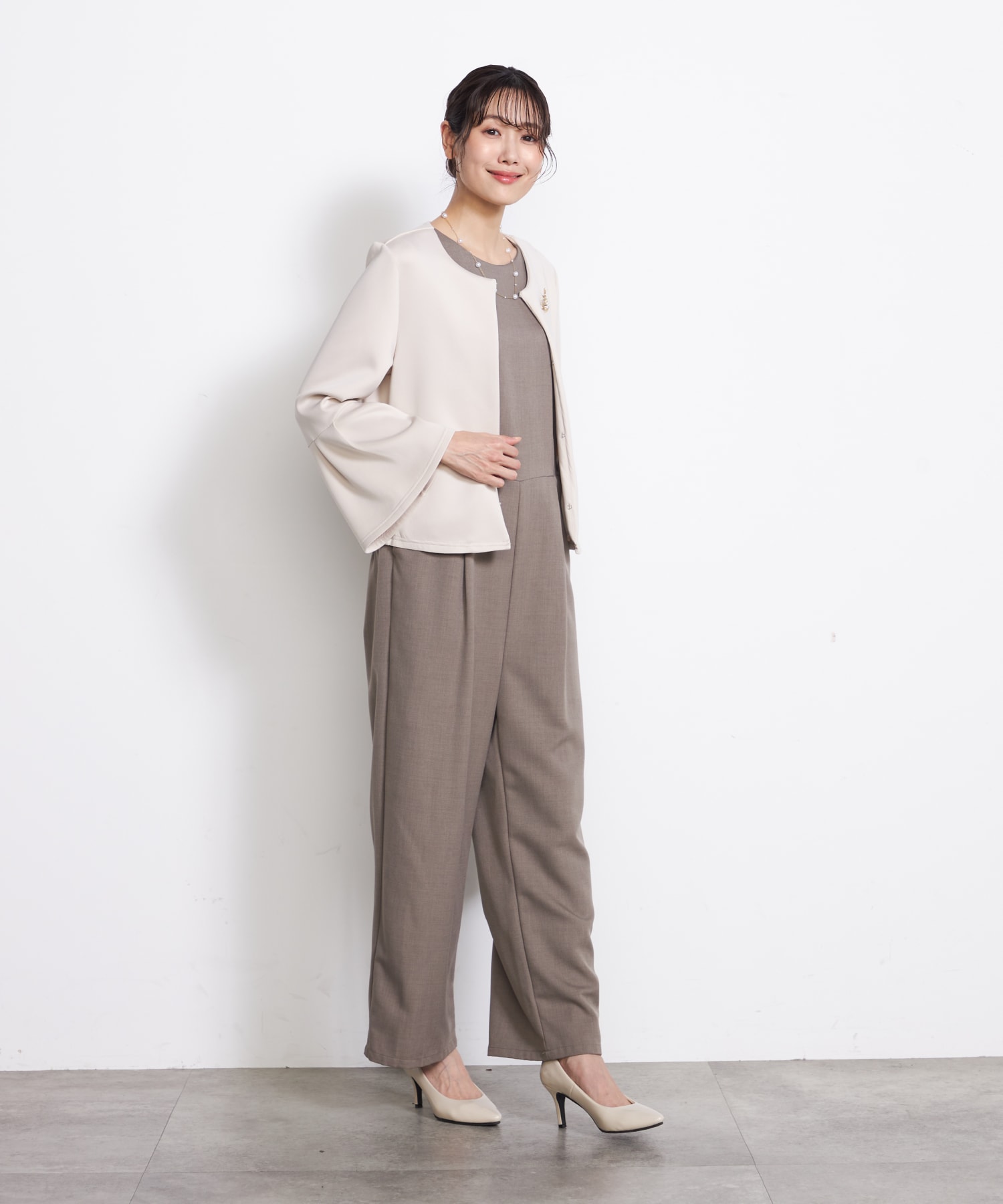 卒業式・入学式向けの母親（ママ）にぴったりのレンタル服商品61