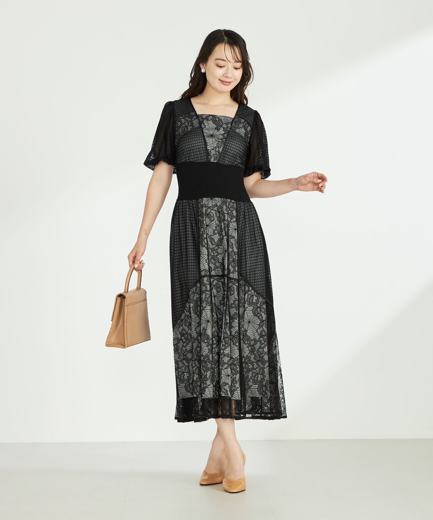 LAGUNAMOON 二次会向けレンタルドレス